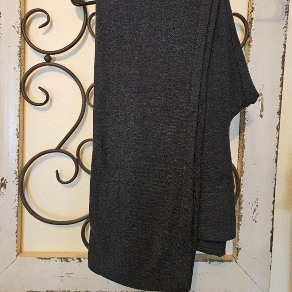 Bundle of 2 gray Yoga exercise Pants size Med and L - Picture 8 of 10